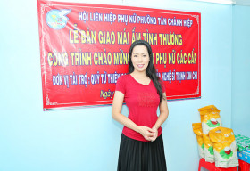 NSƯT Trịnh Kim Chi trao nhà tình thương cho hộ nghèo kịp đón năm 2021