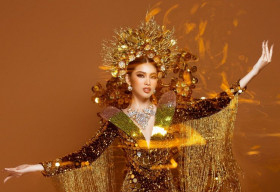 Cận cảnh bộ Quốc phục nặng gần 30kg của Ngọc Thảo tại Miss Grand International 2020