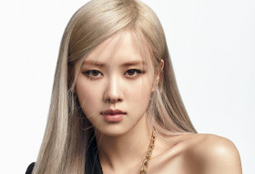 Rosé trở thành đại sứ toàn cầu thương hiệu Tiffany &Co