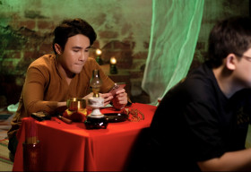 Huỳnh Lập khiến ai đang ở Nhà thuê phải mất ngủ với câu chuyện đầy kinh dị trong Tập 3 Một nén nhang