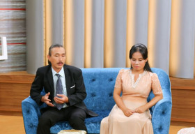 Lấy chồng gia trưởng, vợ muốn ra ngoài cũng phải xin phép