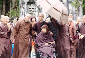 Thiền sư Thích Nhất Hạnh viên tịch