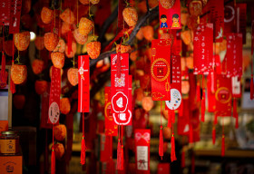 Tết ‘bình thường mới’, tới L’angfarm nhận lì xì