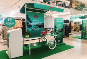 Hãy để quần áo cũ được tái sinh với chương trình ‘Thu Gom Quần Áo Cũ’ tại H&M