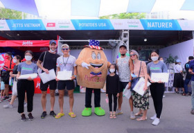 Potatoes USA hưởng ứng giải chạy Salonpas HCMC Marathon 2022