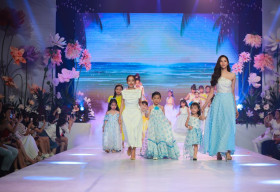 Hoàng Thùy, Mâu Thủy, Lệ Hằng, Kiều Ngân… diễn thời trang cùng các em nhỏ