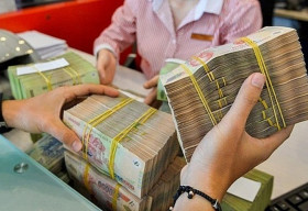 Từ 1-8, rút tiền gửi tiết kiệm trước hạn vẫn được hưởng lãi suất