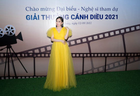 Ca sĩ Hà Phương nổi bật, hội ngộ dàn nghệ sĩ Việt tại Lễ trao giải Cánh diều vàng 2021