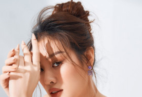 Hoa hậu Khánh Vân tất bật chuẩn bị khai giảng học viện riêng