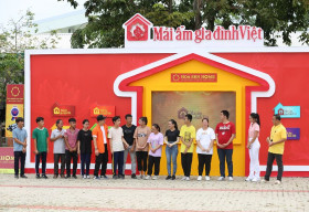 Quyền Linh, Ngọc Châu ‘xé lòng’ trước sự hiểu chuyện của các em nhỏ mồ côi