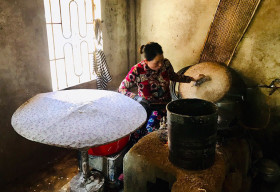 Bảo tồn và phát triển làng nghề bánh tráng Phú Yên – Di sản phi vật thể quốc gia