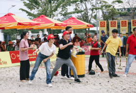 MC Đại Nghĩa: “Đừng đợi giàu có mới làm từ thiện”