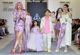 BB Trần và Hải Triều diễn show thời trang của Ivan Trần tại Thái Lan