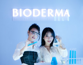 BIODERMA ‘chơi lớn’, mang cả phòng lab sinh học lẫn nhà thuốc vào sự kiện
