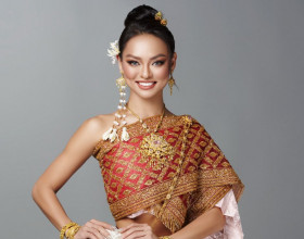 Mai Ngô đẹp rạng rỡ trong trang phục truyền thống Thái Lan