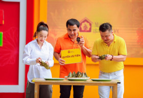 MC Quyền Linh từng đóng vai quần chúng khi diễn cùng Lý Hùng