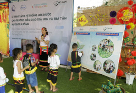 Roche Việt Nam trao tặng 2 hệ thống lọc nước sạch hỗ trợ trẻ em tại Quảng Ngãi