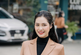 Hoa hậu Nông Thúy Hằng “lấn sân” làm MC