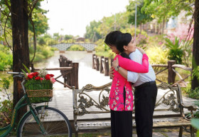 Hà Phương ‘bắt tay’ Trần Sang ra mắt MV ngôn tình đẫm nước mắt