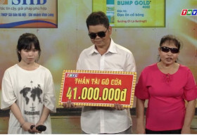 “Thần tài” Đình Toàn ra tay giúp gia đình khiếm thị giành được 41 triệu đồng