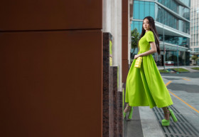Hoa hậu Phạm Kim Ngân ‘chất lừ’ với bộ ảnh street style cá tính