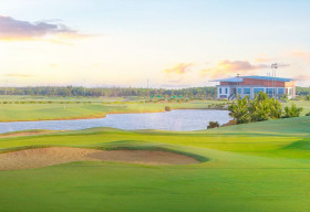 Royal Long An Golf & Villas – Sân golf chuẩn quốc tế thách thức golfer