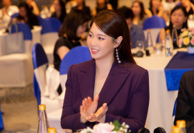 CEO Betty Bui Do – Giám khảo Miss Earth 2023 dự đoán tân hoa hậu trước thềm chung kết