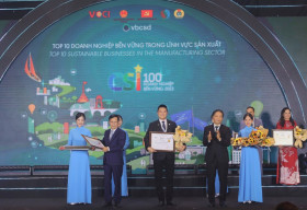 Greenfeed tiếp tục được vinh danh “Top 100 doanh nghiệp bền vững Việt Nam” 2023