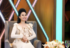 Ca sĩ Thùy Trang chạnh lòng khi nhìn thấy đồng nghiệp xuất hiện trên TV