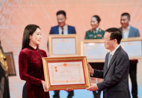 Trịnh Kim Chi vinh dự và tự hào nhận danh hiệu Nghệ sĩ Nhân Dân