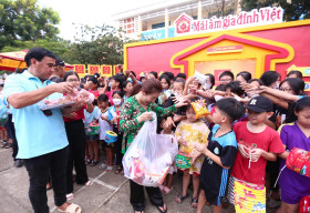 Có một Quốc tế thiếu nhi rất khác của các em nhỏ tại Mái ấm gia đình Việt