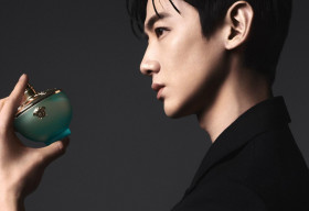 Versace Dylan – Bộ ba hương mùa hè đến từ nhà mốt thời trang bậc nhất nước Ý