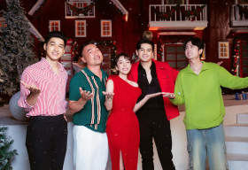 Thu Trang và dàn cast ‘Nụ hôn bạc tỷ’ tung ảnh giáng sinh lung linh