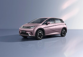 BYD Việt Nam triển khai chương trình ưu đãi đặc biệt: Mua xe nhận quà, không lo lãi suất