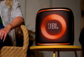 JBL PartyBox Encore 2 chính thức ra mắt – Âm thanh tiệc tùng bùng nổ với AI Sound Boost và Auracast™