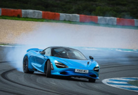 McLaren giới thiệu phiên bản 750S Le Mans kỷ niệm 30 năm chiến thắng giải đua Le Mans