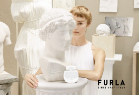 Furla Pura – Vẻ đẹp thanh khiết khơi dậy từ hương thơm