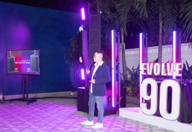 Electro-Voice trình làng loa cột ‘khổng lồ’ tại EVOLVE 90 Listening Party