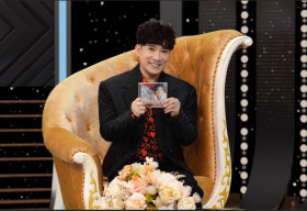 Ca sĩ Quang Hà và kỷ vật album 11 sáng tác làm thay đổi cả hành trình sự nghiệp