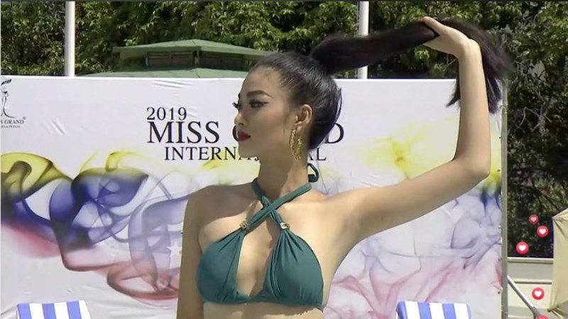 kieu loan 1 2 Á hậu Kiều Loan catwalk cực “bốc lửa” trong phần thi bikini