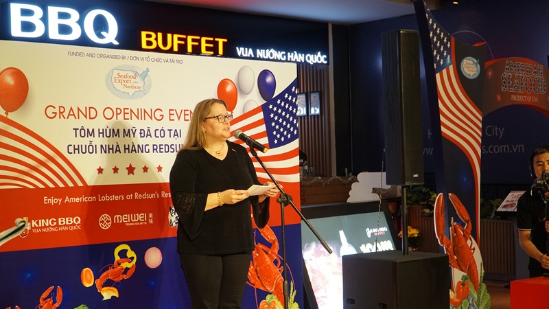 Bà Tổng Lãnh Sự Mỹ tại HCM Hiệp hội Food Export USA  Northeast triển khai chiến lược Thưởng thức tôm hùm Mỹ tại Việt Nam
