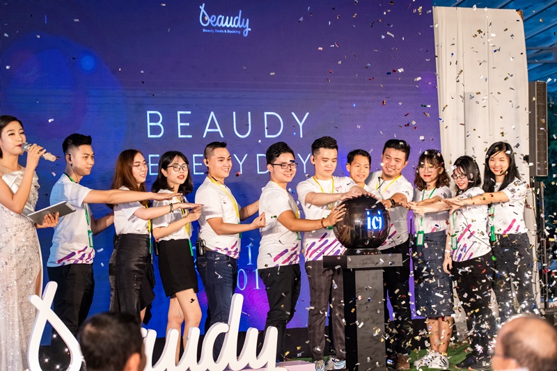 Hiệp hội ngành tóc và làm đẹp TP 4 App Beaudy ký kết hợp tác chiến lược với Hiệp hội ngành tóc và làm đẹp TP.HCM