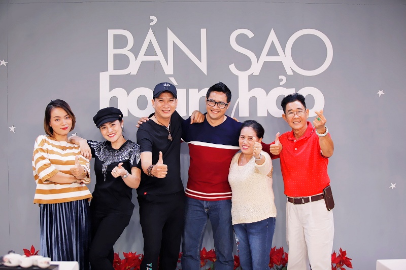 4. 2 doi tham gia Ban Sao Hoan Hao tap 13 1 Bố mẹ diễn viên Ngọc Tưởng kể chuyện nên duyên nhờ món ăn độc đáo của Việt Nam