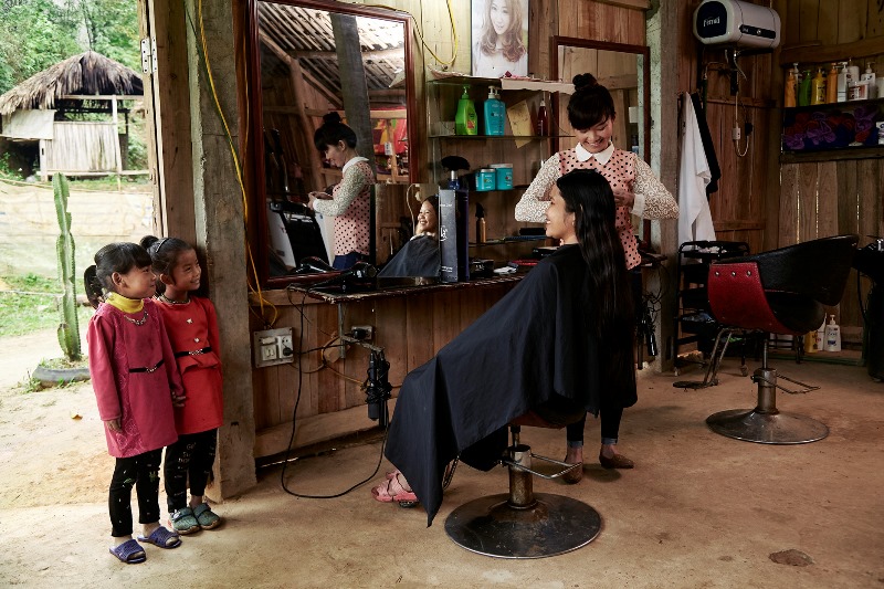 Các học viên của Chương trình “L’Oréal Làm đẹp để sống Sống để làm đẹp” sau khi tốt nghiệp có đủ tay nghề để mở tiệm tóc riêng và tạo ra nguồn thu nhập ổn định L’Oréal kỷ niệm 10 năm thành lập dự án Làm đẹp để sống, Sống để làm đẹp tại Việt Nam