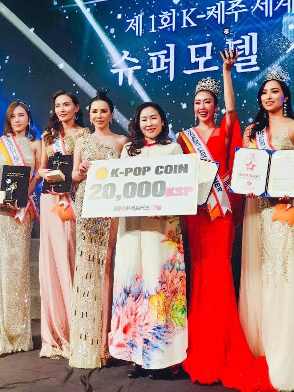 MISS SUPER LADY OF THE WORD 2019 Võ Nhật Phượng 4 Võ Nhật Phượng đăng quang Hoa hậu cuộc thi MISS SUPER LADY OF THE WORD 2019