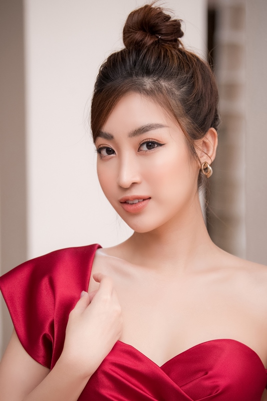Hoa Hau Do My Linh 8 Lộ diện 7 giám khảo của cuộc thi Hoa hậu Việt Nam 2020