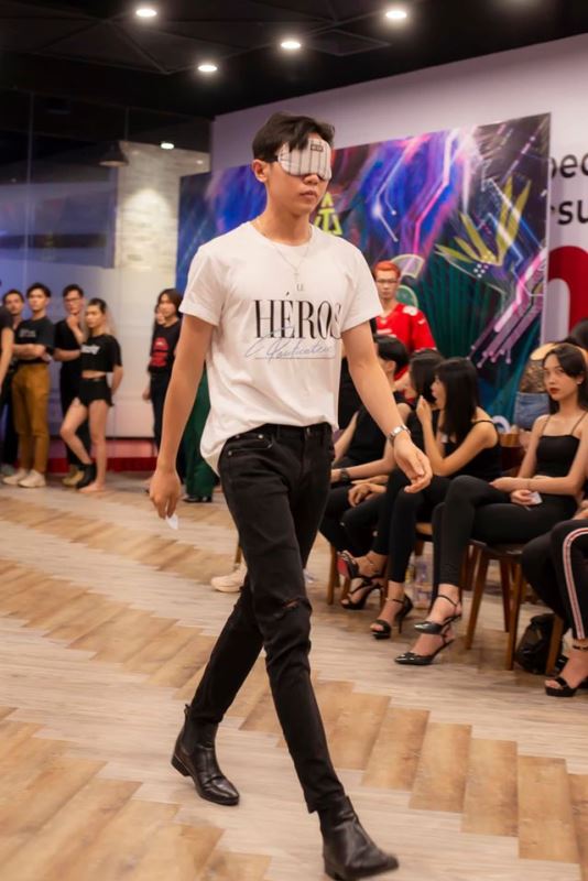 Ivan Tran Casting9 Hơn 100 chân dài háo hức casting show thời trang Ivan Resort 2020