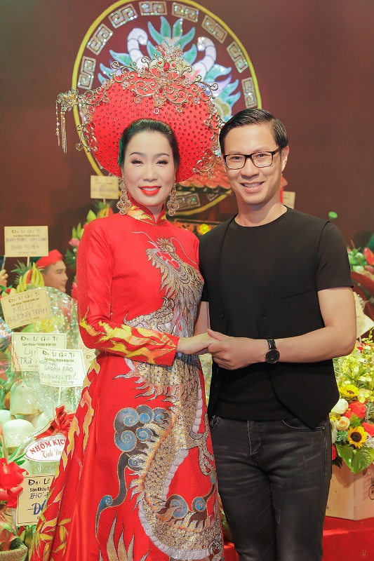 NSƯT Trịnh Kim Chi tổ chức Đại lễ cúng Tổ long trọng 4 NSƯT Trịnh Kim Chi tổ chức Đại lễ cúng Tổ long trọng