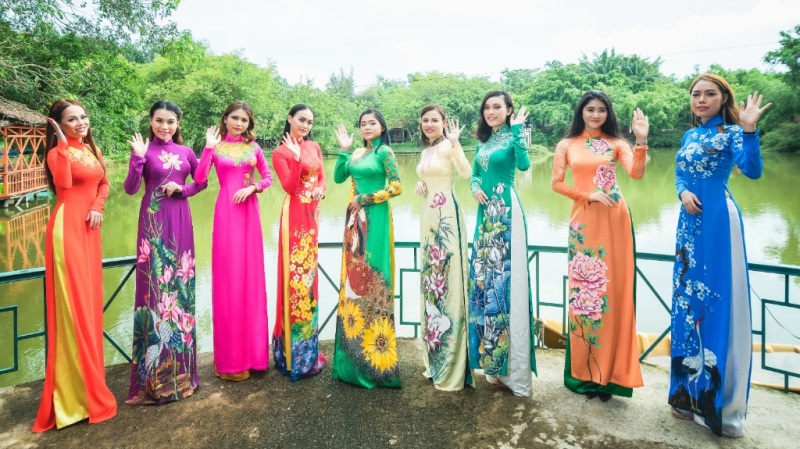 Avatar 1 Dàn người đẹp Miss GoldStar Ambassador 2020 gây chú ý với áo dài truyền thống