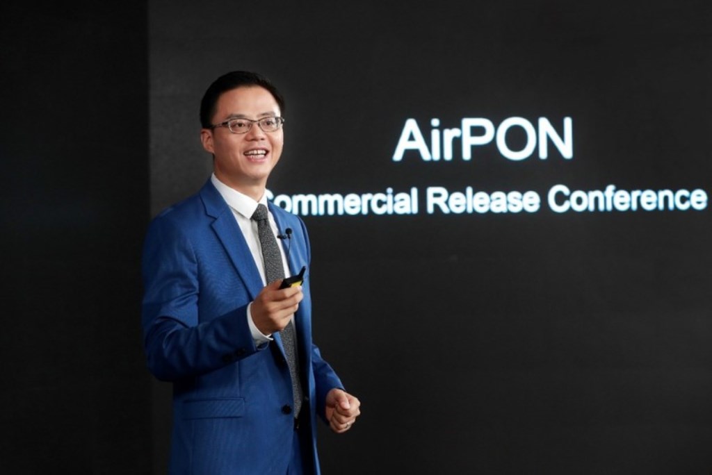 Giải pháp AirPON đầu tiên được Huawei ra mắt vào tháng 2 2020 và bản thương mại được công bố ngày 7 9 2020 Huawei AirPON được trao giải thưởng cho Giải pháp truy cập cố định tốt nhất tại Diễn đàn Thế giới Băng thông rộng 2020